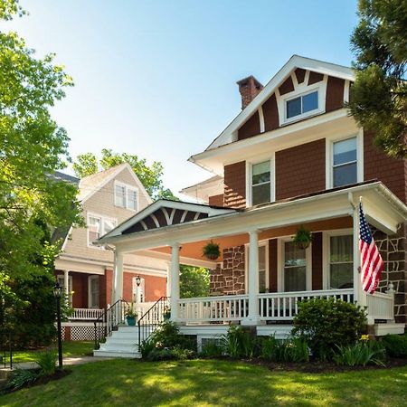 Three Daughters Inn Потстаун Екстериор снимка